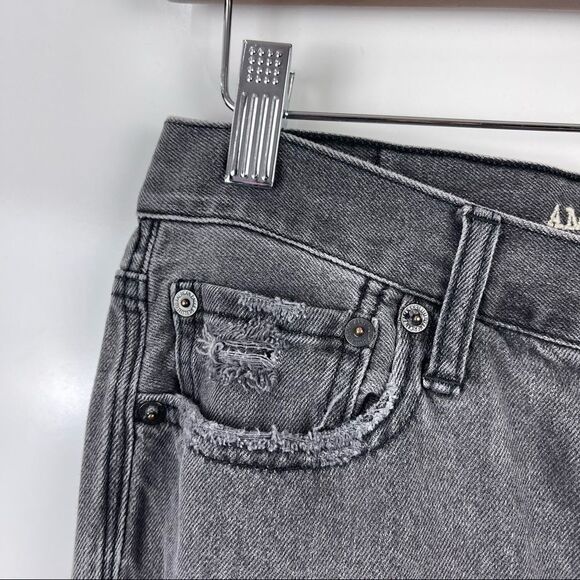 American Eagle Outfitters Destroyed Vintage Hi Rise Loose Fit Jeans Grey Size 6 - Picture 10 of 10